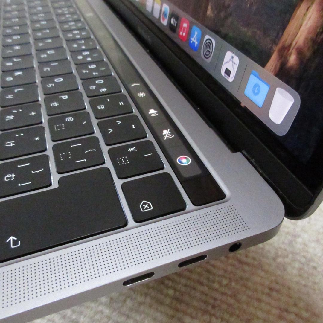 美品 MacBook Pro2019 A1989 13㌅ 512GB BT良好