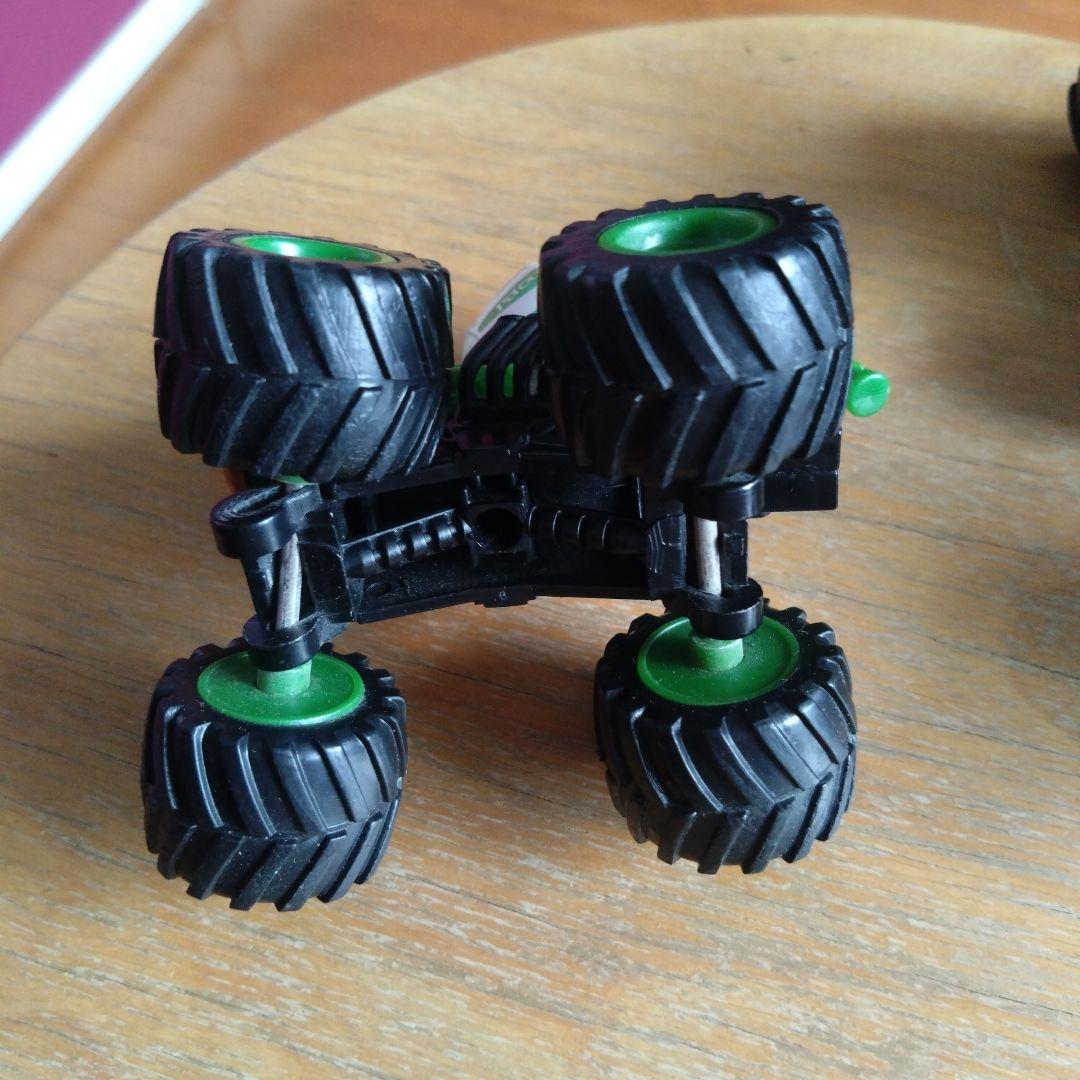 カーズ　モンスタートラック　 3台セット