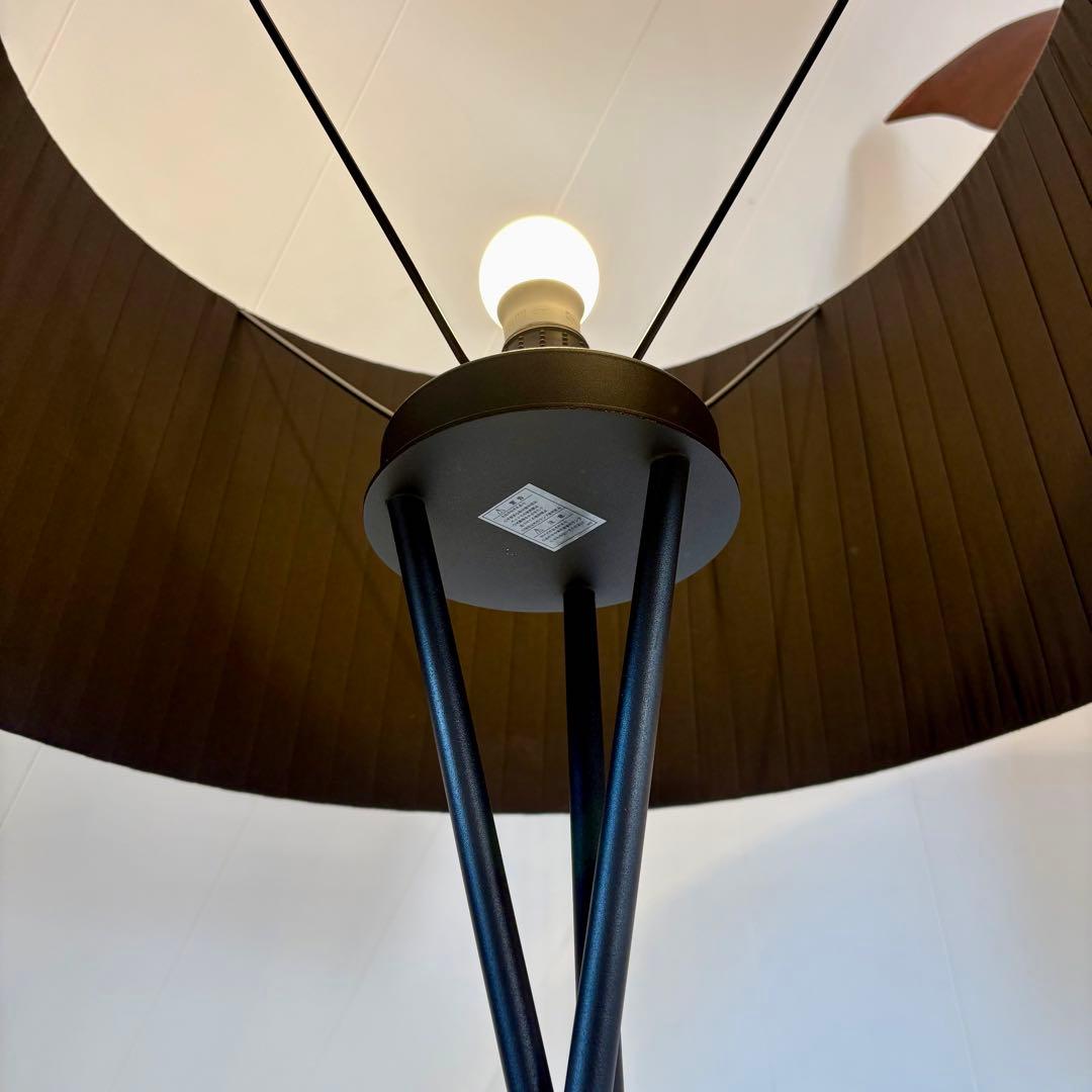 Santa&Cole 名作 トライポッド　G5