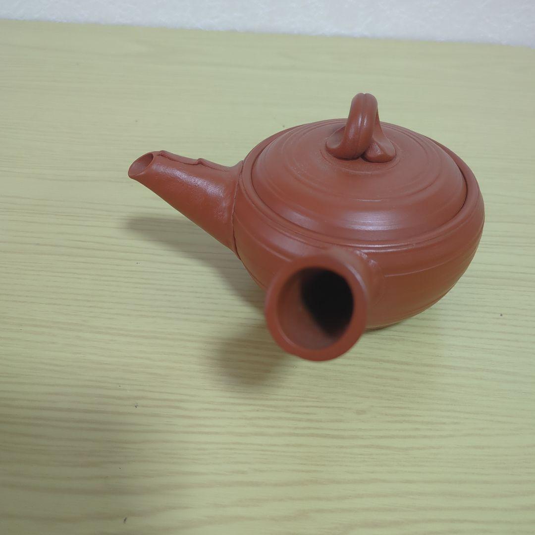 茶色 陶器製 急須 丸型 二つ注ぎ口