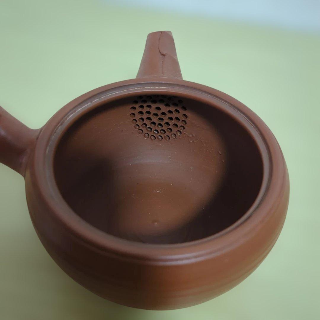 茶色 陶器製 急須 丸型 二つ注ぎ口