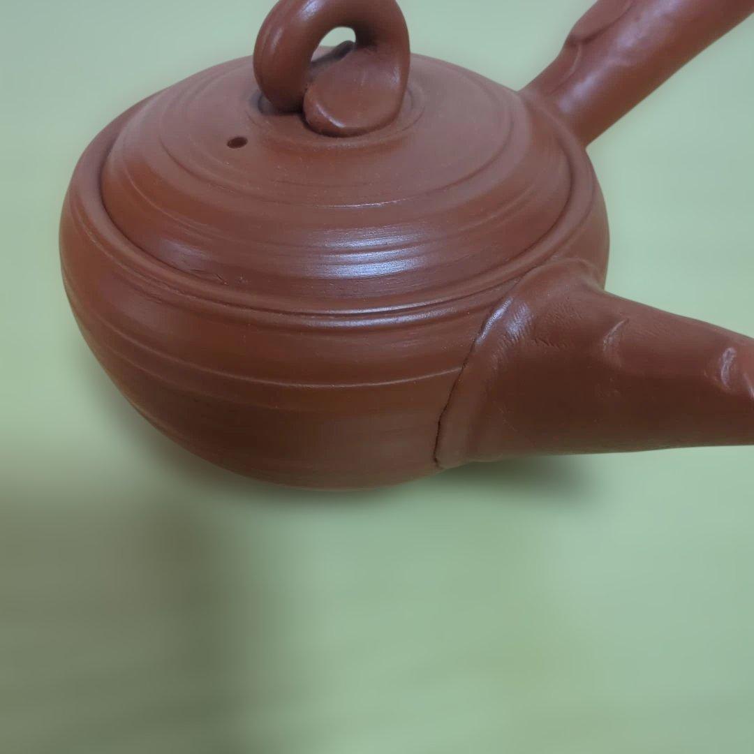 茶色 陶器製 急須 丸型 二つ注ぎ口
