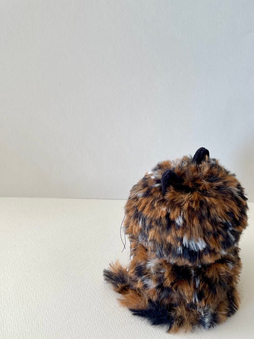 大きなサビ猫ちゃんの編みぐるみ