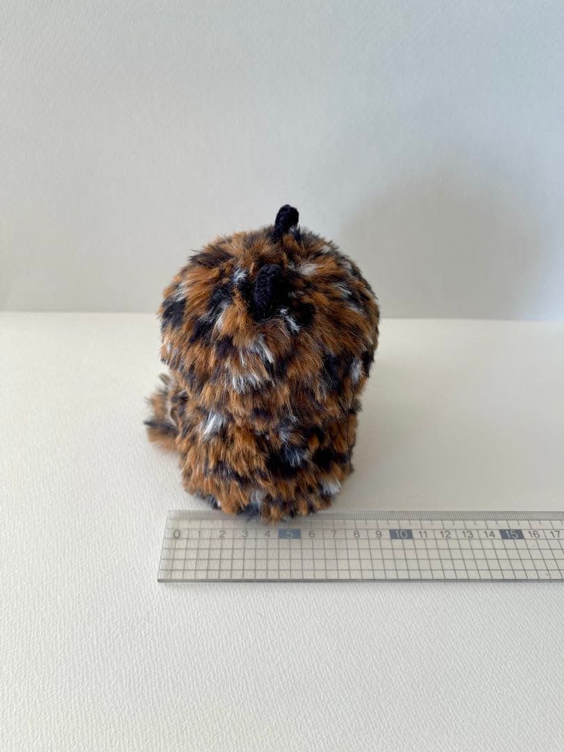 大きなサビ猫ちゃんの編みぐるみ