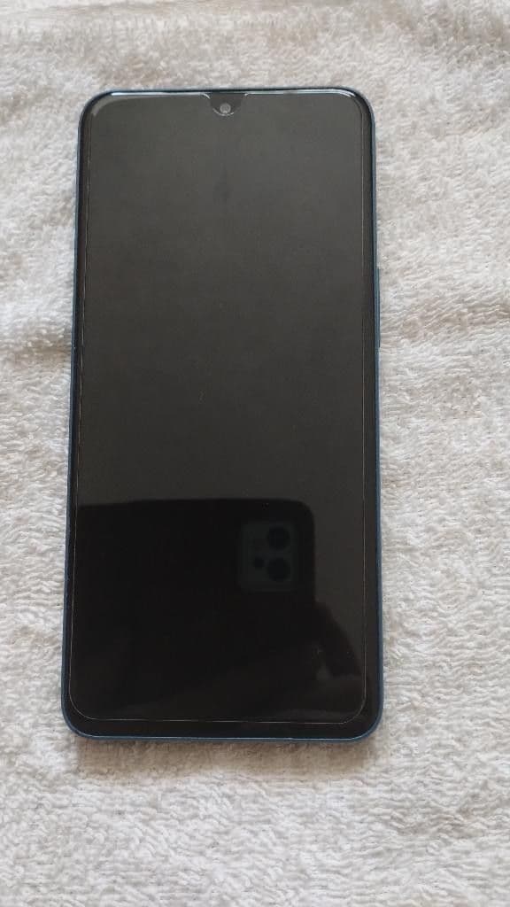 arrows FCG02スマートフォン 本体