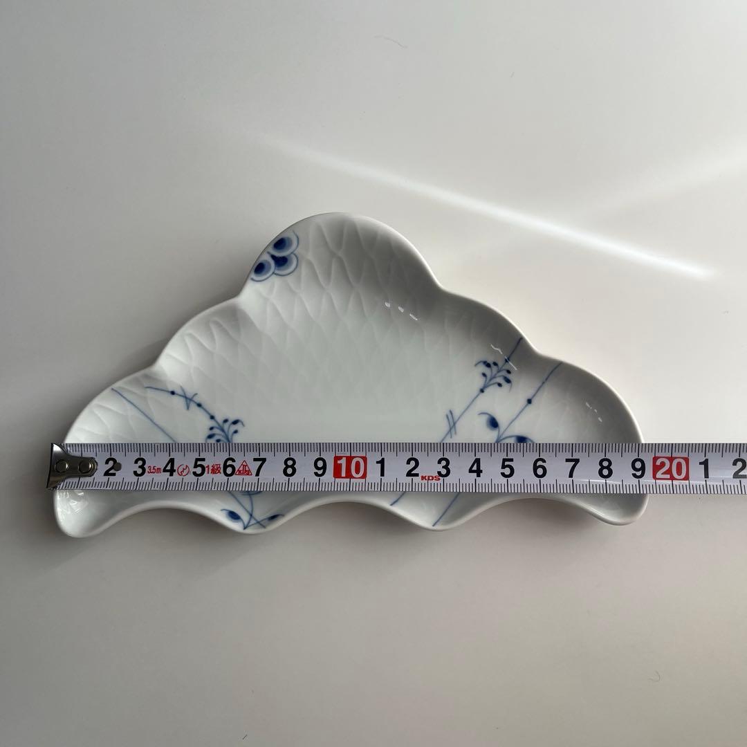 廃番♡希少 ロイヤルコペンハーゲン ブルーパルメッテ クレセントディッシュ 2枚