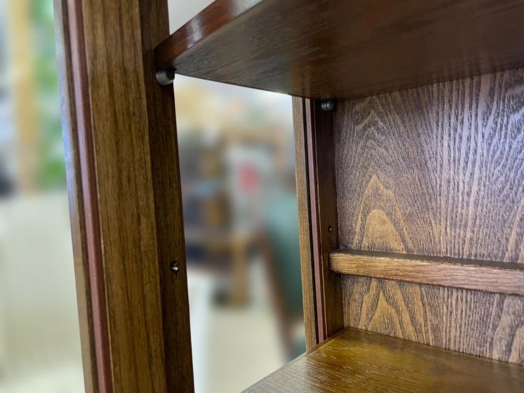 ガラスキャビネット　オーク　コレクションラック　アンティーク　輸入　レトロ　木製