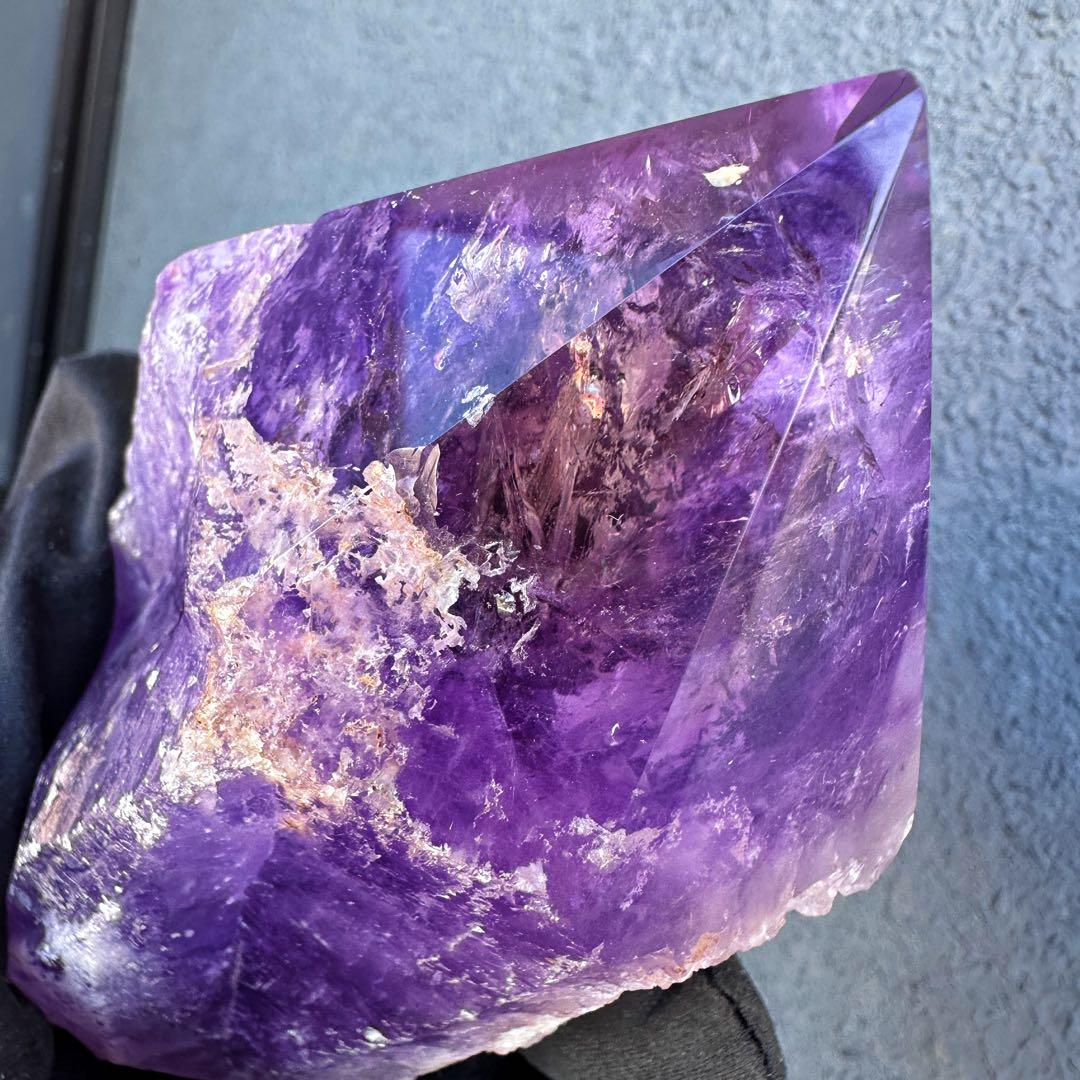 絶品☆極上の逸品❗️レインボー☆ボリビア産アメジストポイント パワー原石A1596