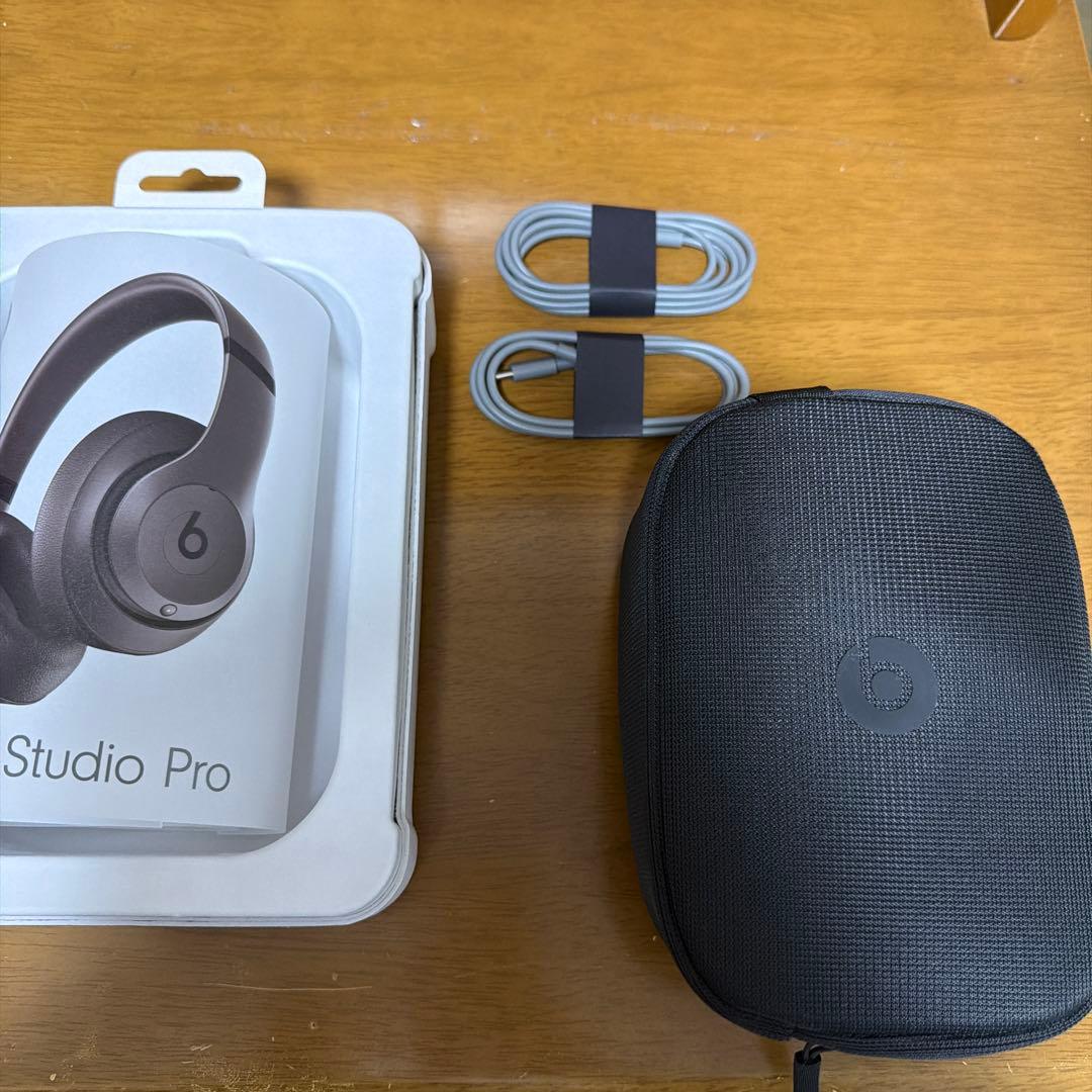 Beats Studio Pro ディープブラウン