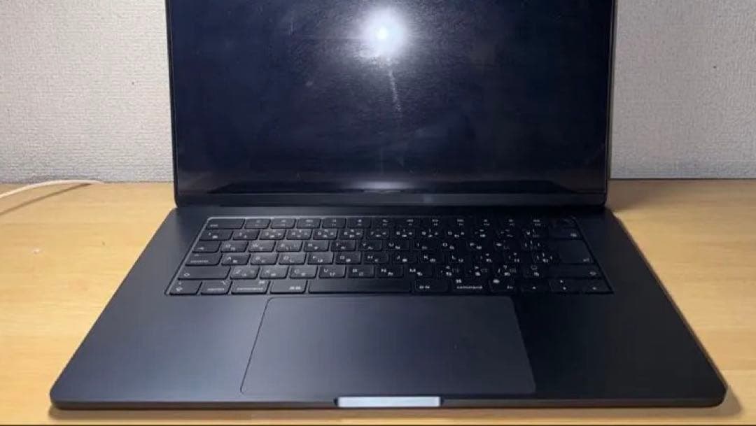 美品・ケース付MacBookAirM2 15インチ8GB1TBバッテリー99%