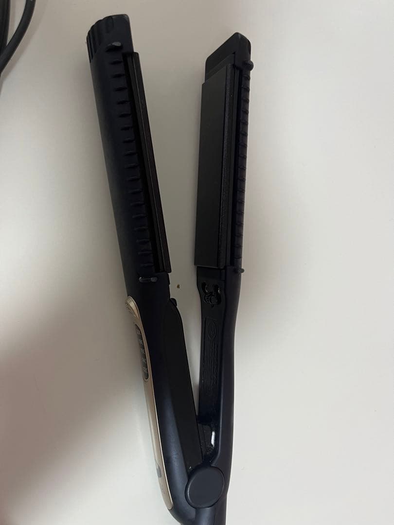 クレイツ　ホリスティックキュア　ストレートアイロン