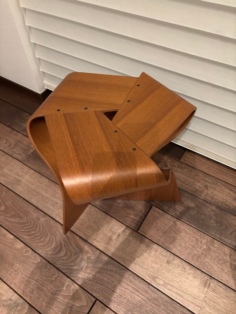マッシュルームスツール　天童木工