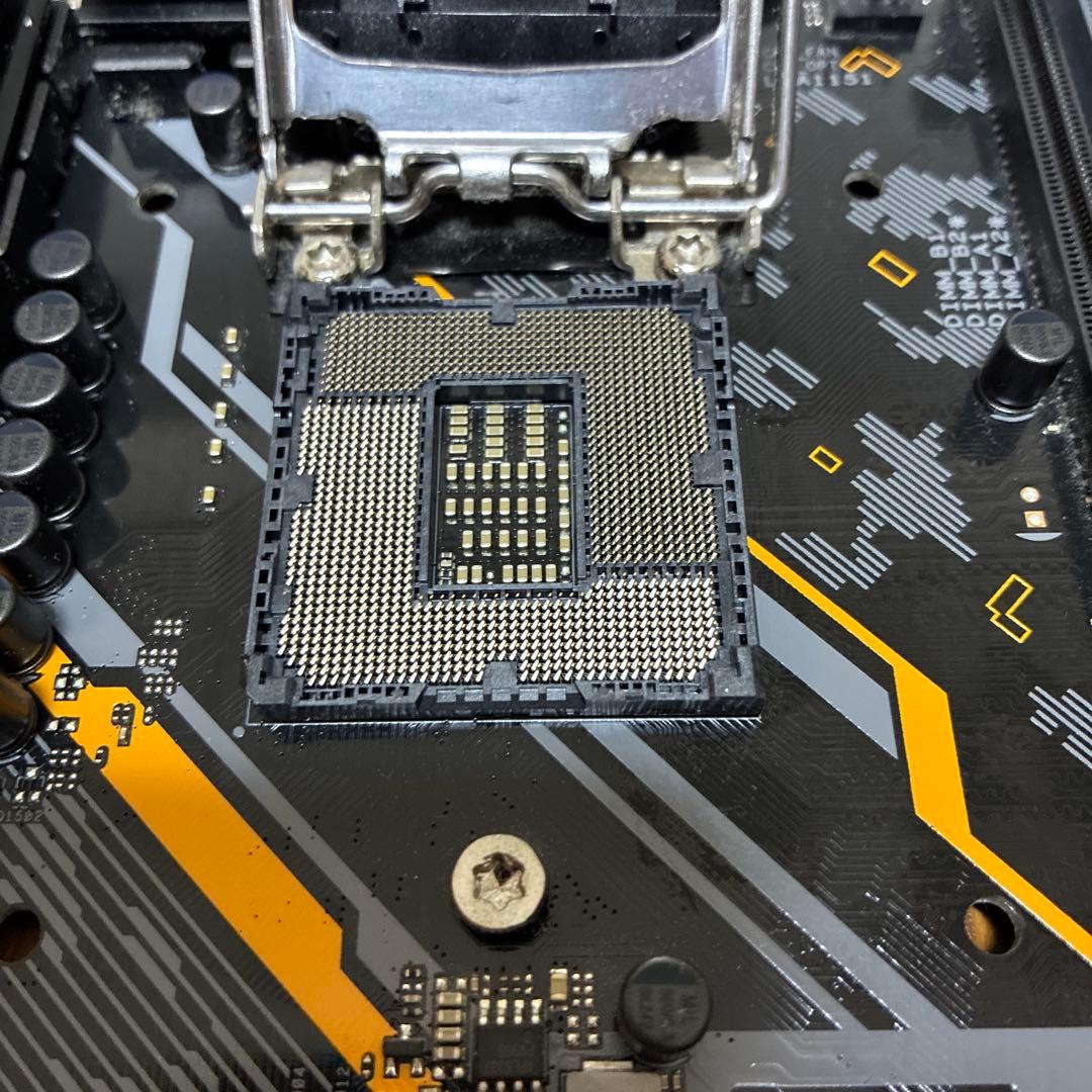 ASUS TUF Z390-PLUS GAMING マザーボード