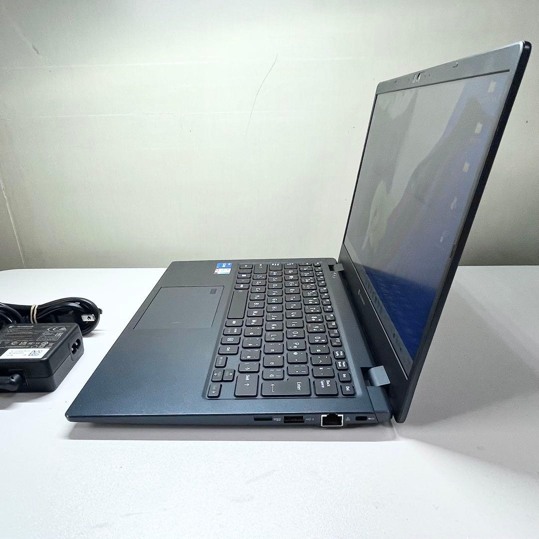 【美品】dynabook G83/KW 16GB i5 第12世代 バッテリー良