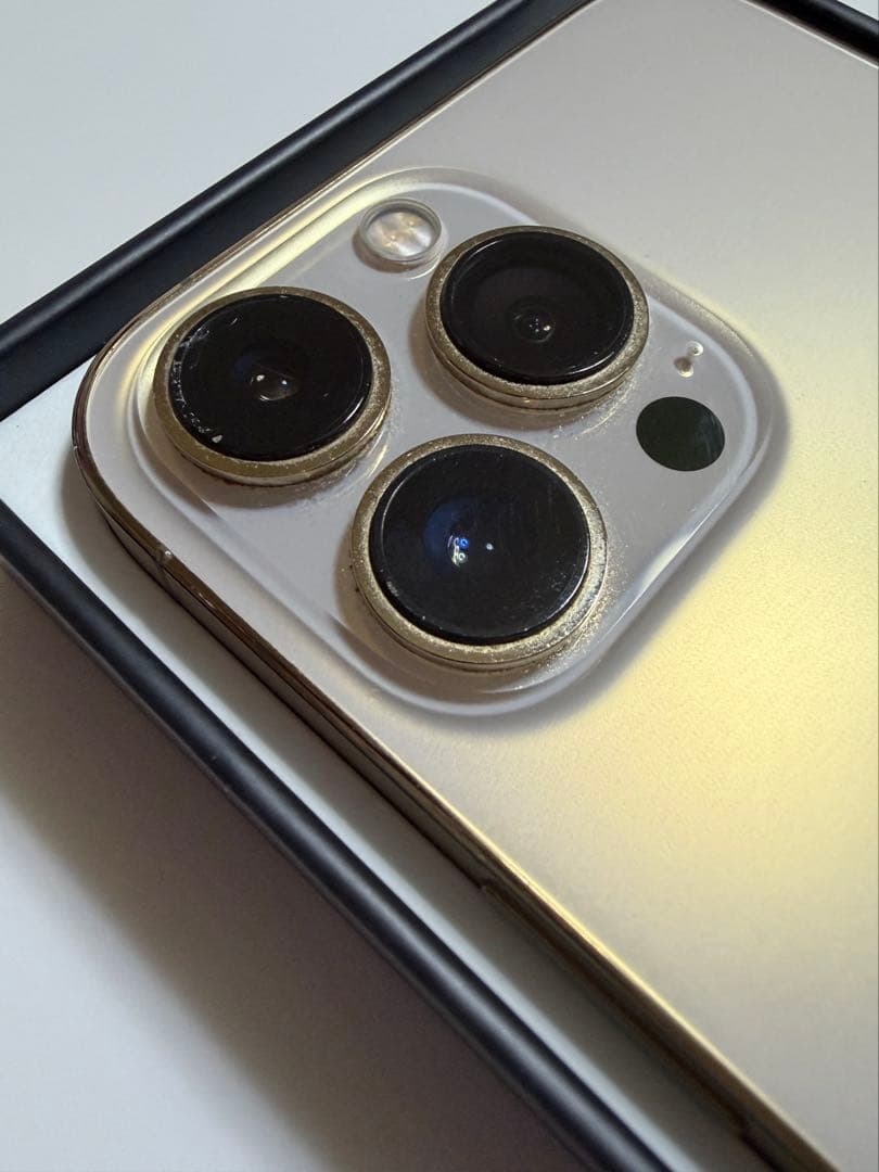 iPhone13 Pro max ゴールド 256GB