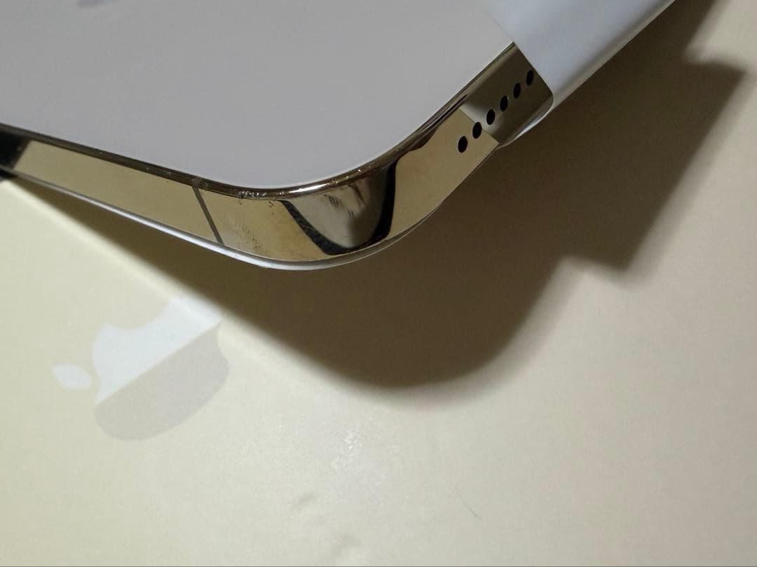 iPhone13 Pro max ゴールド 256GB