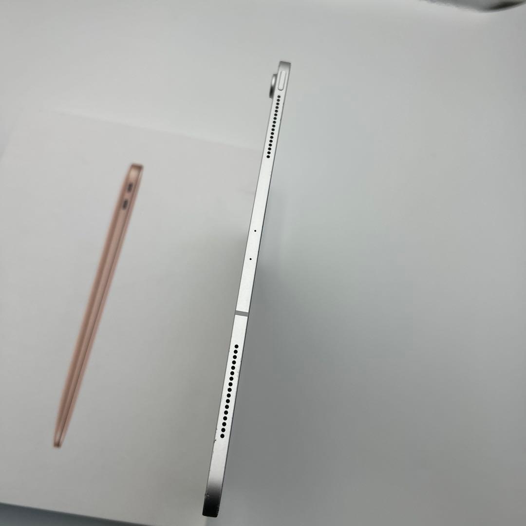 iPad Pro 12.9インチ　第3世代　64GB セルラーモデル　割れなし