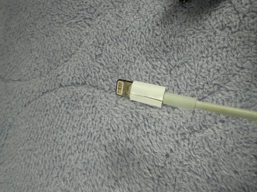 iPhone SE2 レッド 64GB