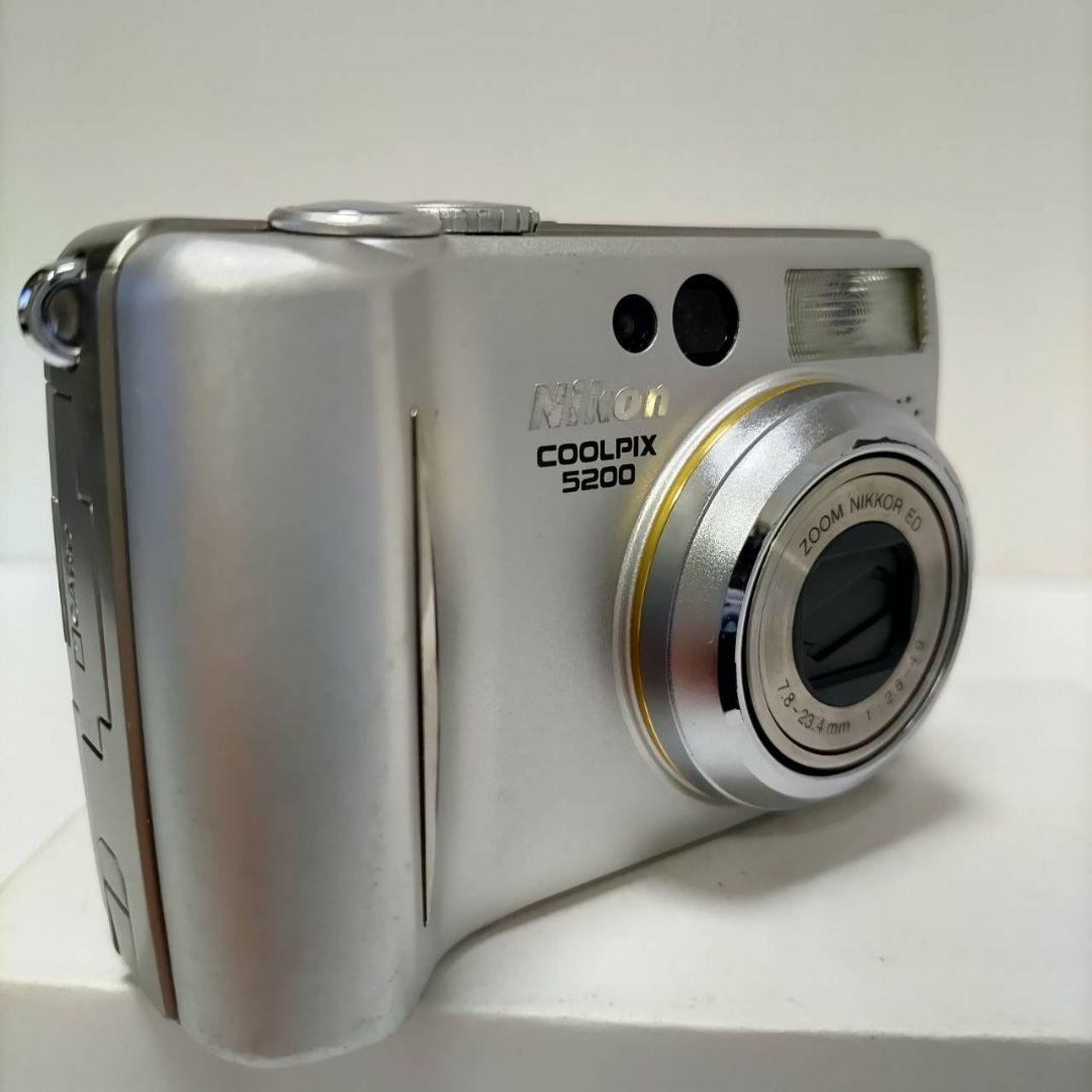 動作確認済み ニコン COOLPIX 5200 オールドコンデジ デジカメ