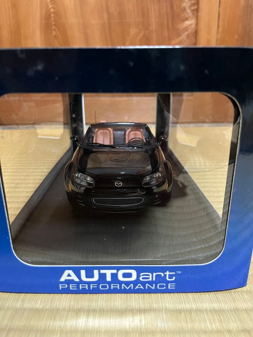 ゆーき AUTOart MAZDA MX-5 1/18