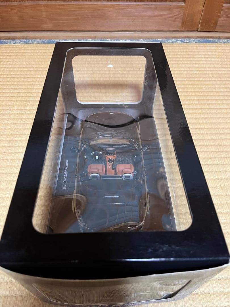 ゆーき AUTOart MAZDA MX-5 1/18