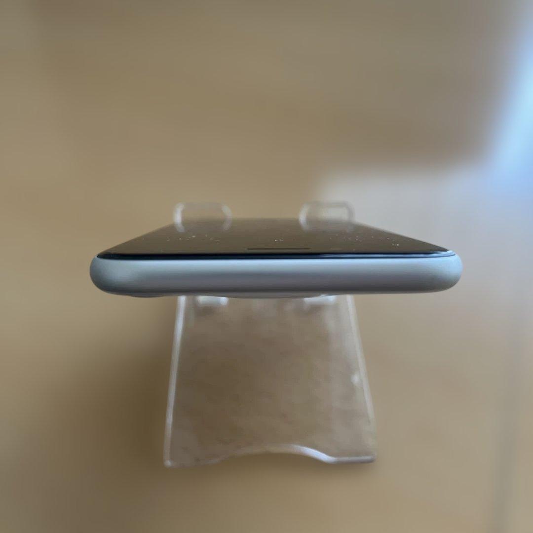 【美品】iPhoneSE 第2世代 128GB ホワイト バッテリー89%