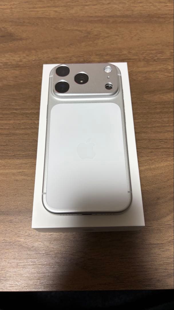 iPhone 17 Pro 512GB シルバー