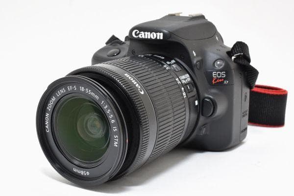 キャノン Canon EOS Kiss X7レンズキット《ショット数7120回》