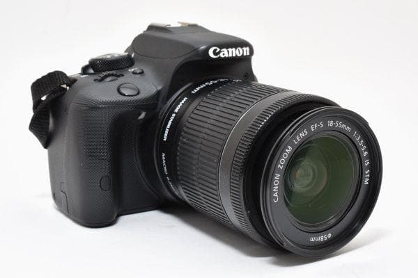 キャノン Canon EOS Kiss X7レンズキット《ショット数7120回》