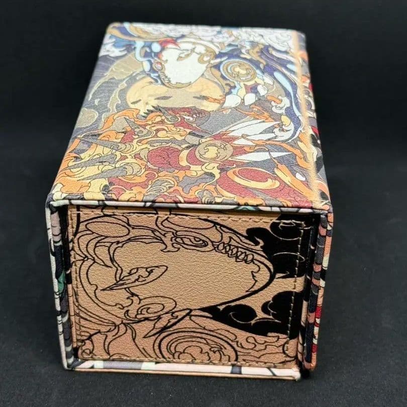 カードゲーム　デッキケース　スリーブ　マグネット