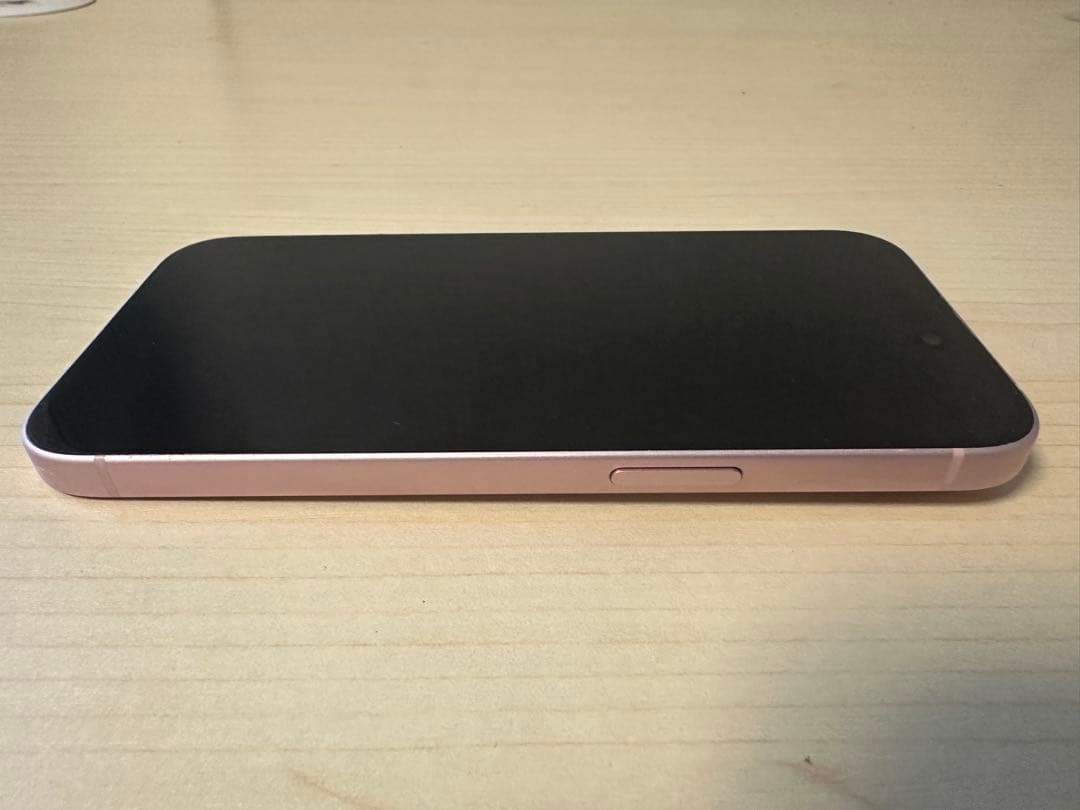 美品 iPhone15 128GB SIMフリー ピンク docomo正規