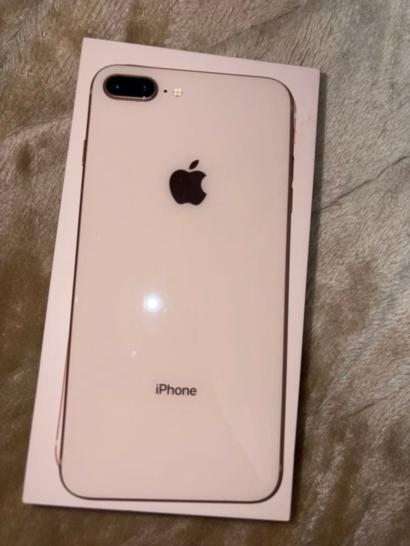 【Apple】iPhone 8 plus 256GB 美品 箱あり 【美品】