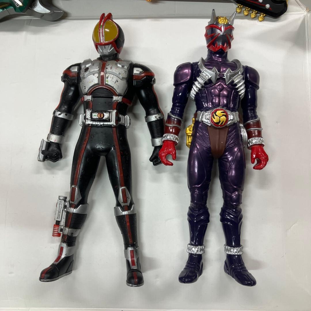 仮面ライダー 戦隊 ウルトラマンソフビ 人形 120体以上 大量 響鬼 オーズ
