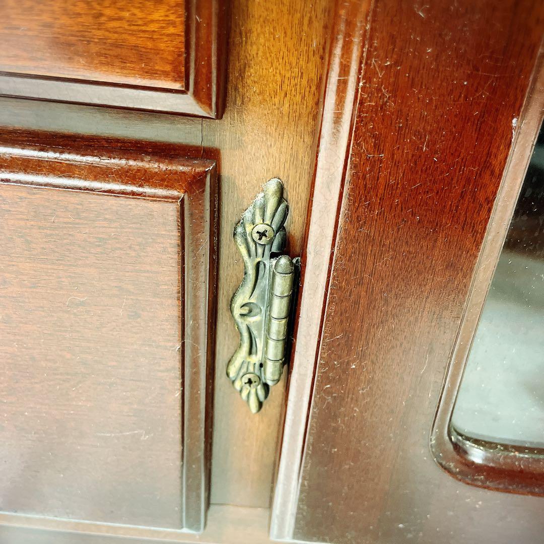 送料込 YAIRI キャビネット サイドボード 木製 ガラス扉 収納家具 レトロ