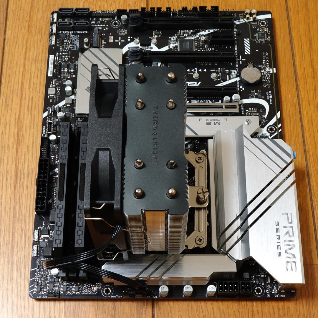 Intel Core i9 14900 BOX、マザーメモリクーラー付属