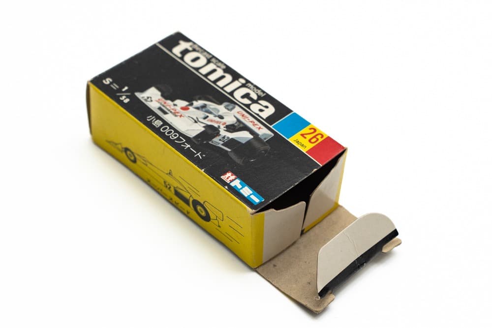 トミカ No26 小嶋 KE009 FORD 日本製