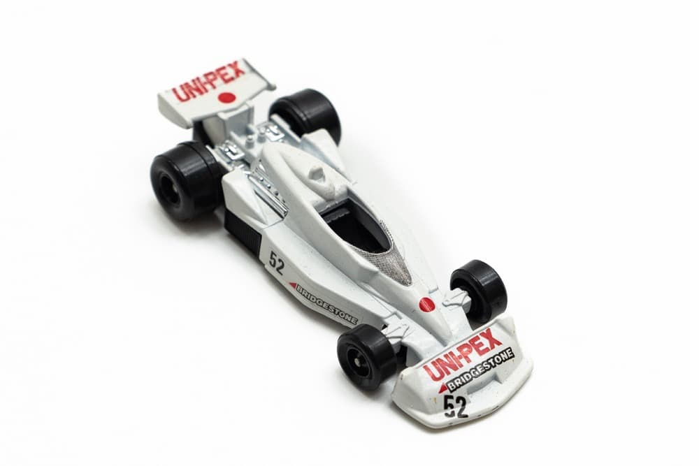 トミカ No26 小嶋 KE009 FORD 日本製