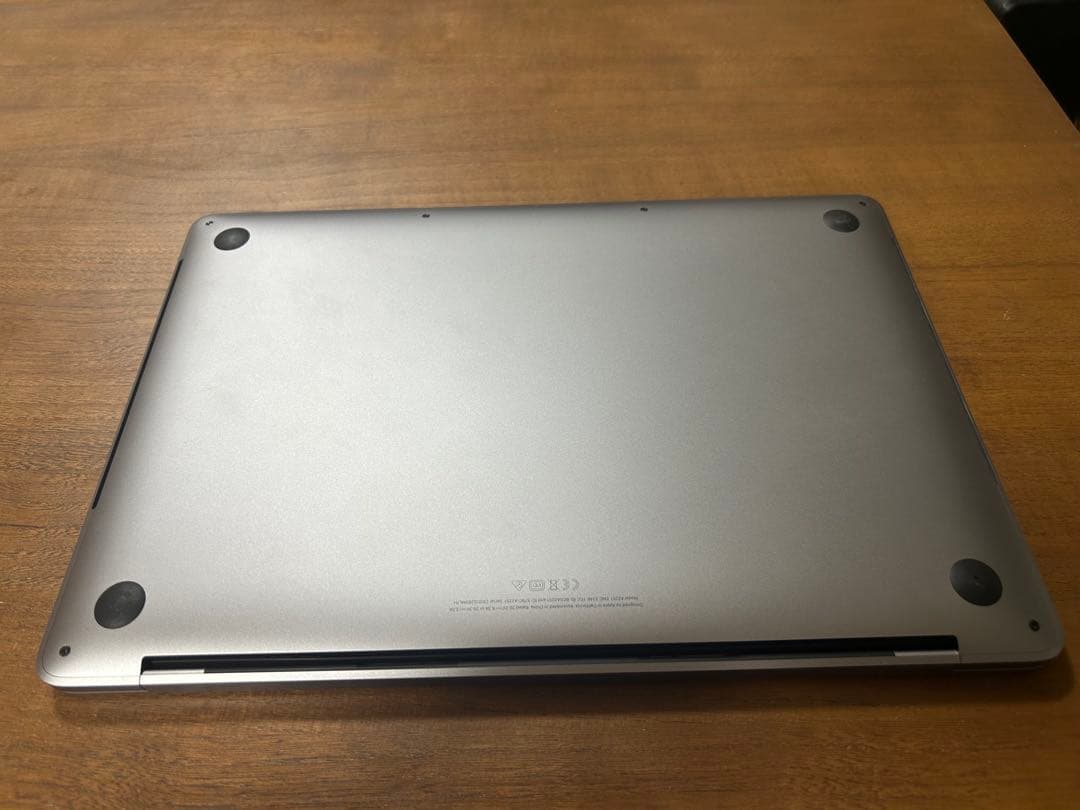 充電21回 超美品 MacBook Pro 2020 i5 16GB 512GB