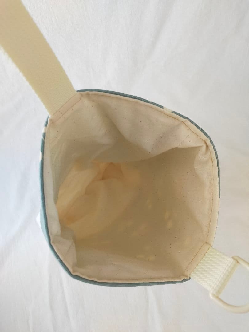 さくらんぼの入園入学セットハンドメイド　通園バッグ　上靴袋　給食袋　着替え袋　青