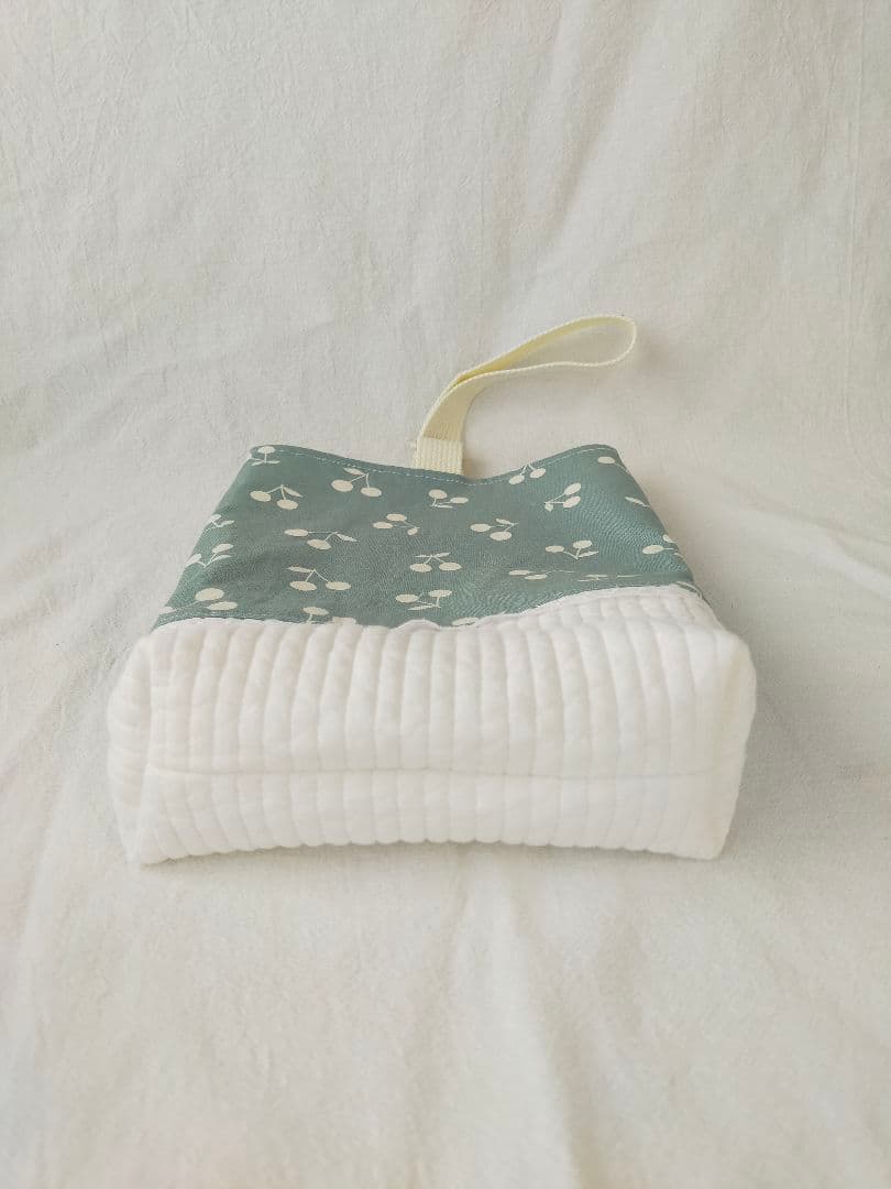 さくらんぼの入園入学セットハンドメイド　通園バッグ　上靴袋　給食袋　着替え袋　青