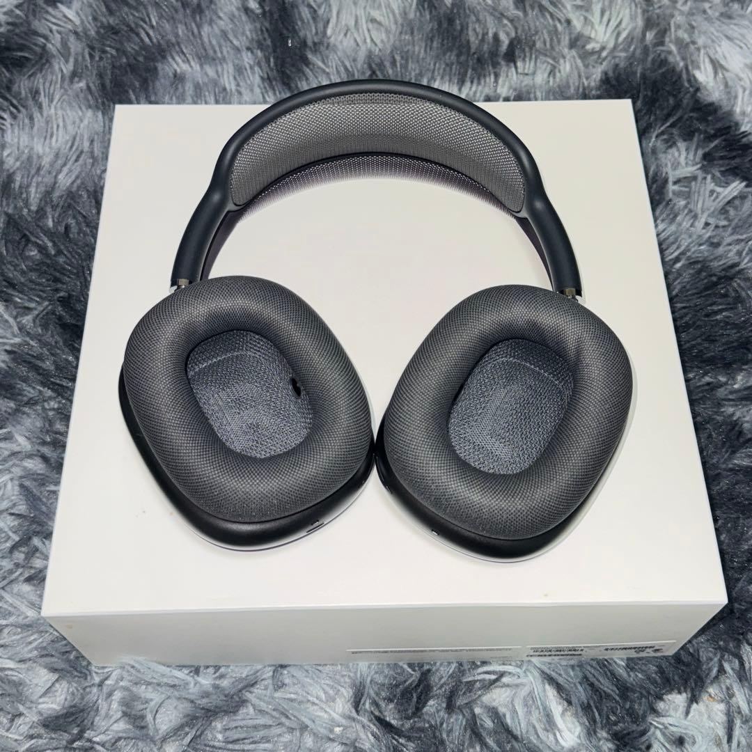 イヤホン AirPods Max