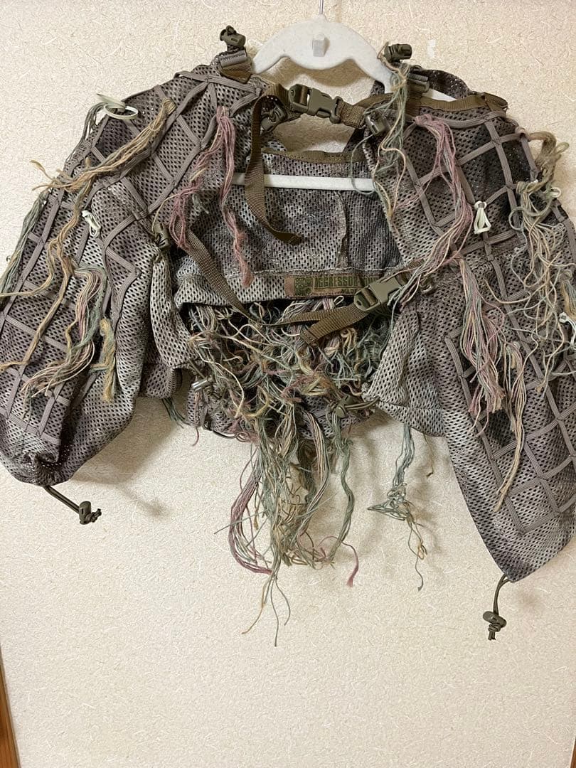 AGGRESSORのオリジナルマムシギリースーツ