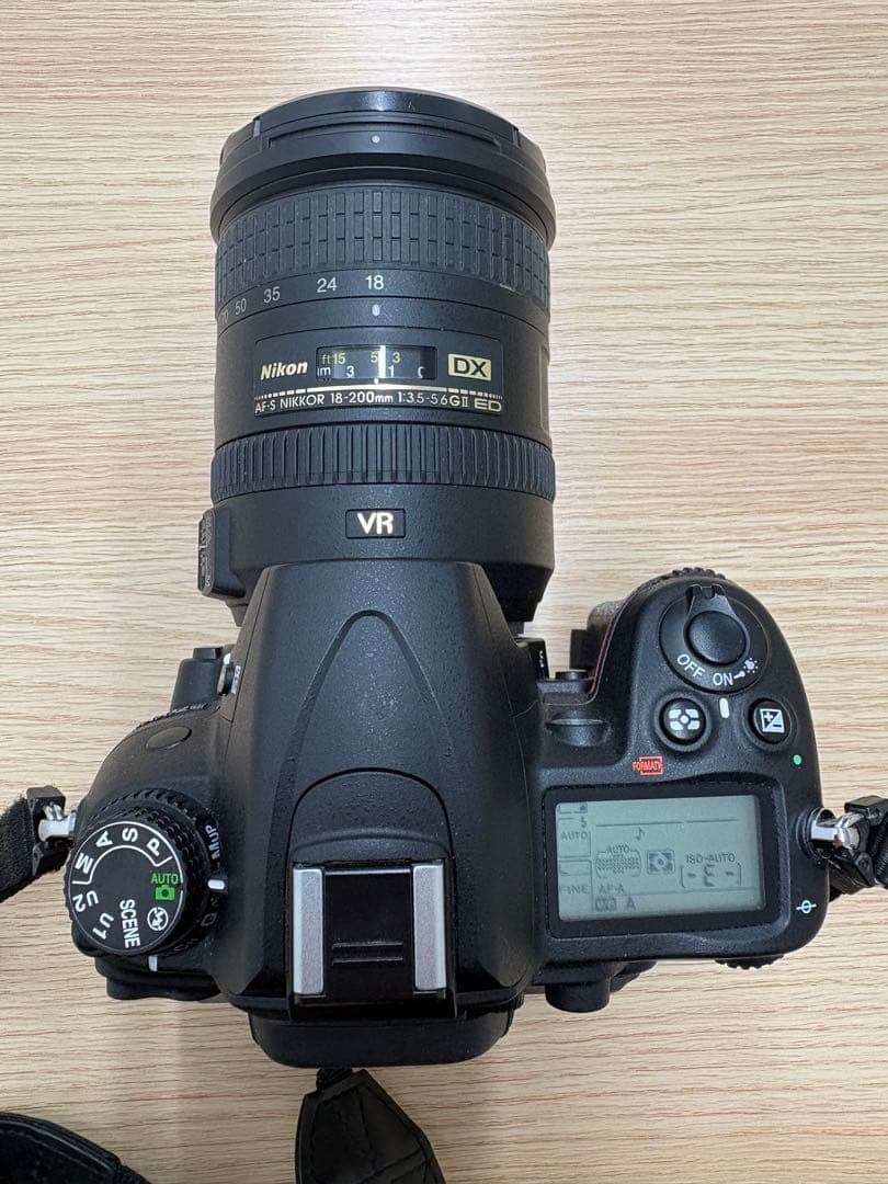 Nikon D7000 レンズ付 動作良好