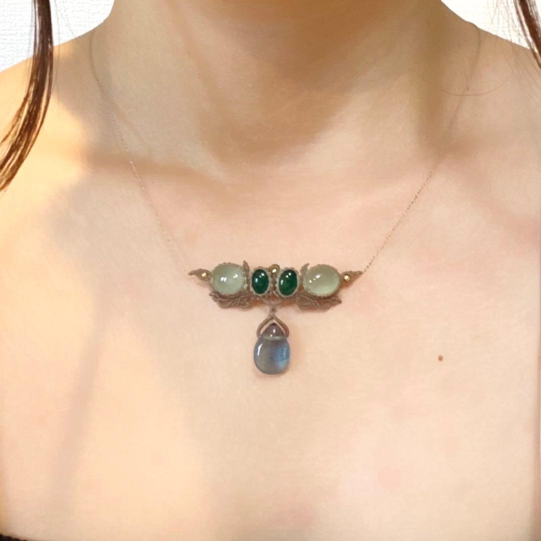 3種類の天然石のマクラメネックレス