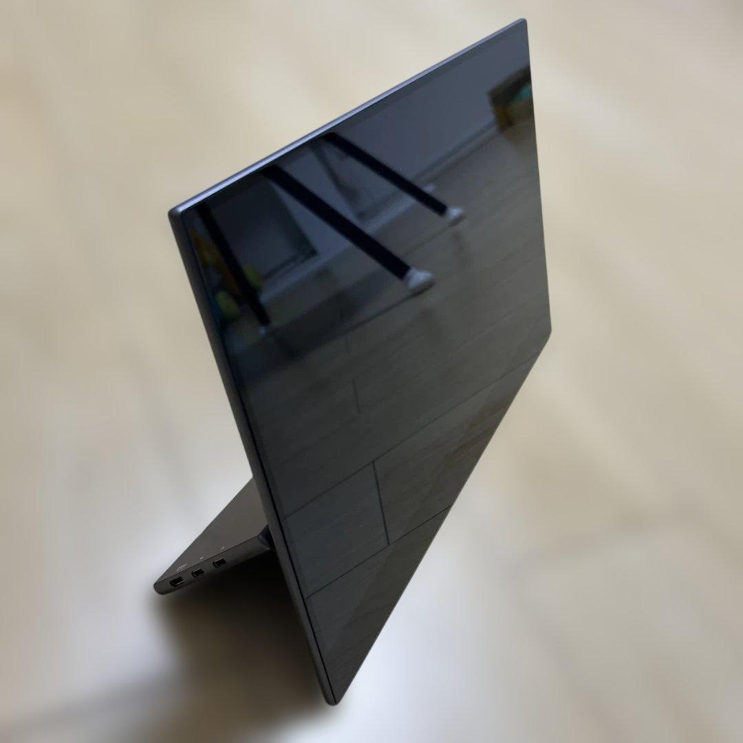 Sculptor 15.6インチモバイルモニター
