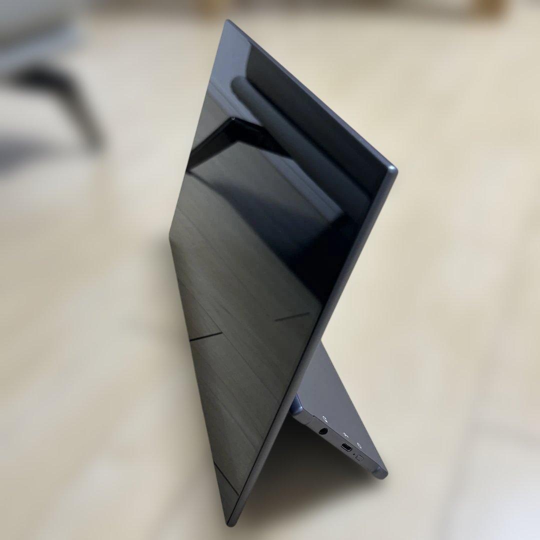 Sculptor 15.6インチモバイルモニター
