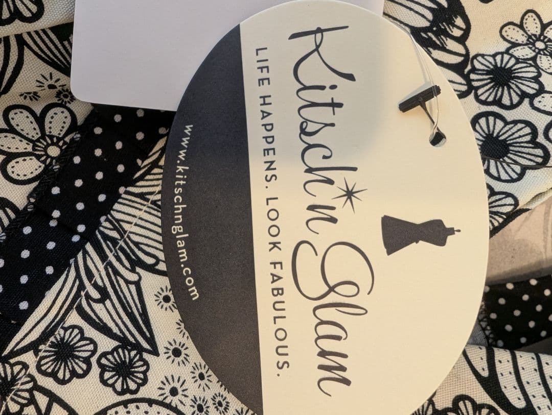 Kitsch'n Glam 柄エプロン綿100%