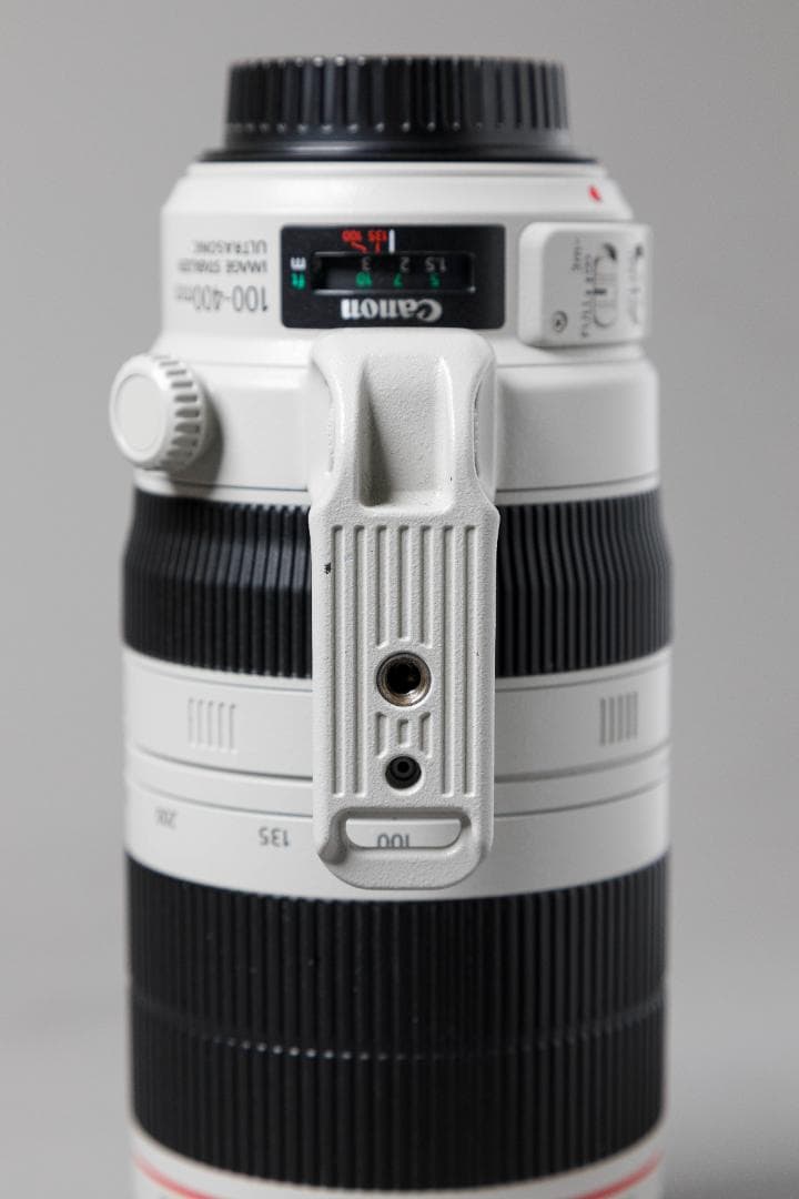 Canon 100-400mm F4.5-5.6 ズームレンズ ET-83D