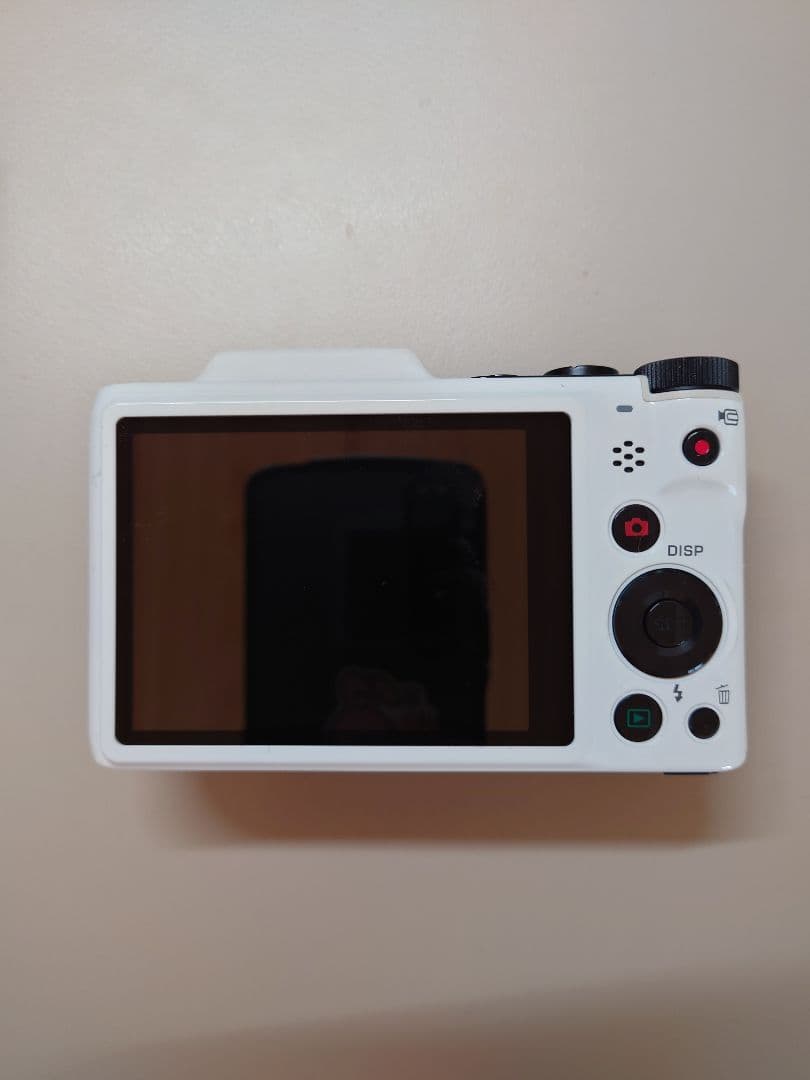 ほぼ未使用！　CASIO EXILIM EX-H50 コンパクトデジタルカメラ