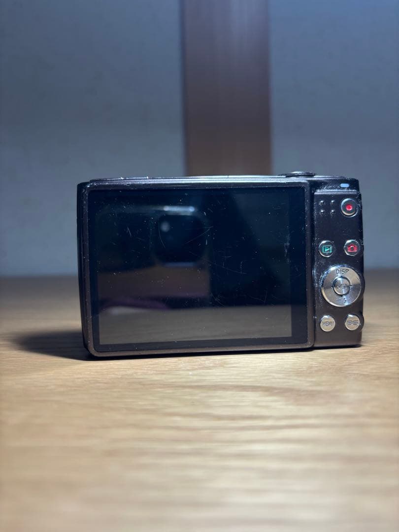 動作確認済みCASIO EXILIM 12メガピクセル デジタルカメラ